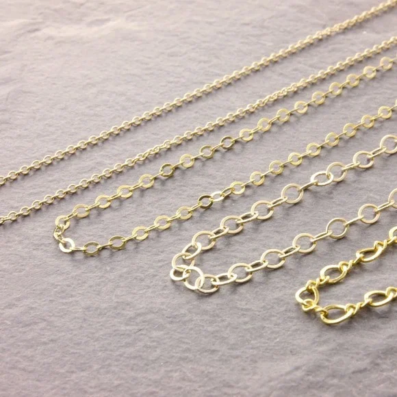 26 Delicate Chain Necklace, gold thin chain, gold necklace, fine (z 435-1gf-sp)